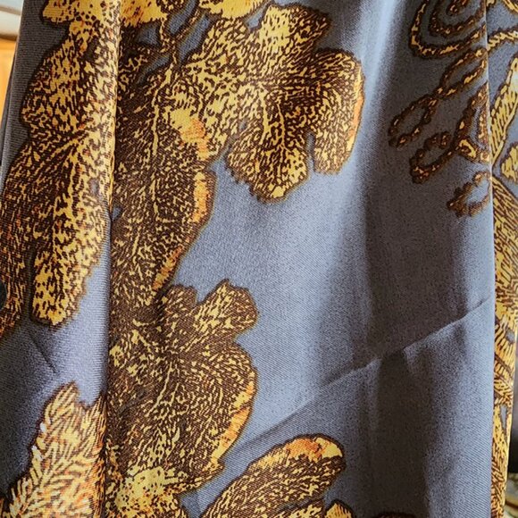 Beautiful & Soft Silk Feeling Gold Floral Scarf Wrap - Picture 6 of 8